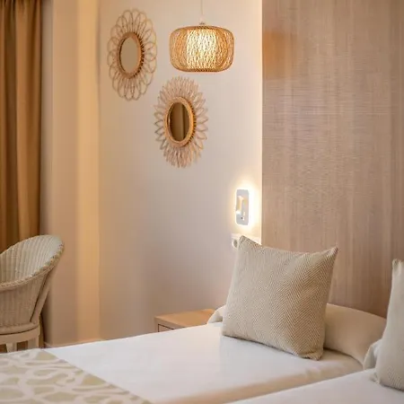 Ona Palmira Paradise 4* Пагуэра